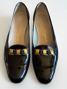 Salvatore Ferragamo Black Patent Leather Loafers with Gold Vara Bit Sz 6.5 Lux